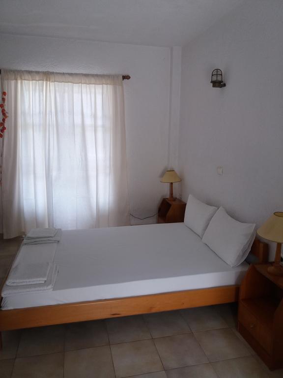 Apaggio Apartments Katápola Eksteriør billede